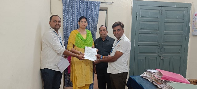 छत्तीसगढ़ अखबार वितरक संघ ने श्रम विभाग से कैंप की मांग की