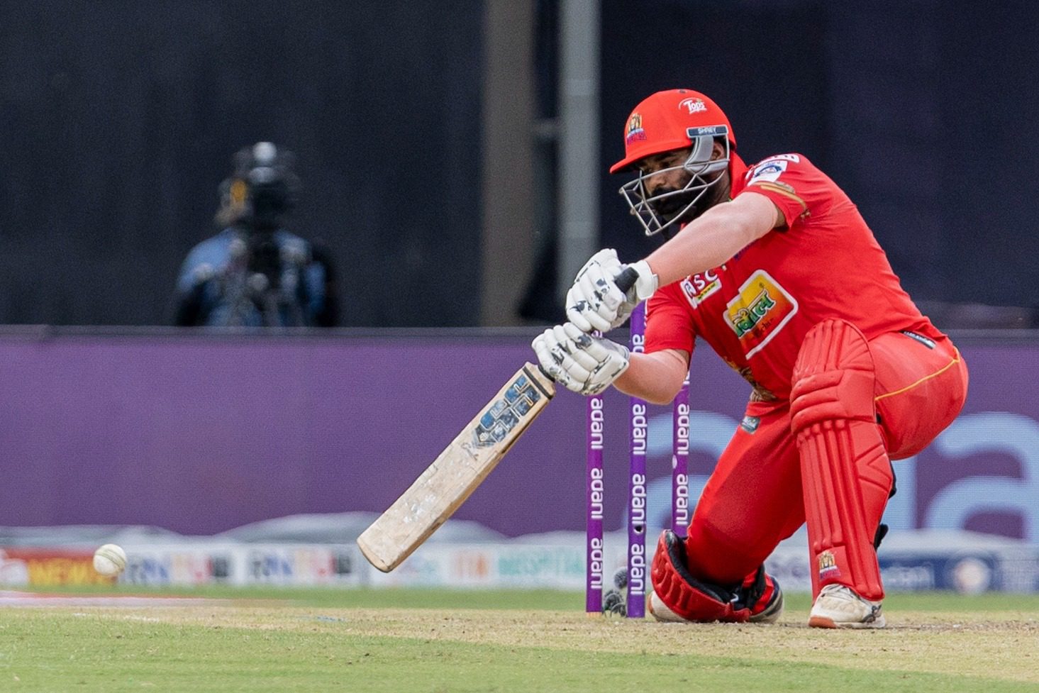 शुक्रवार को जैगुआर्स को डराने में सफल रही जबलपुर रॉयल लायंस