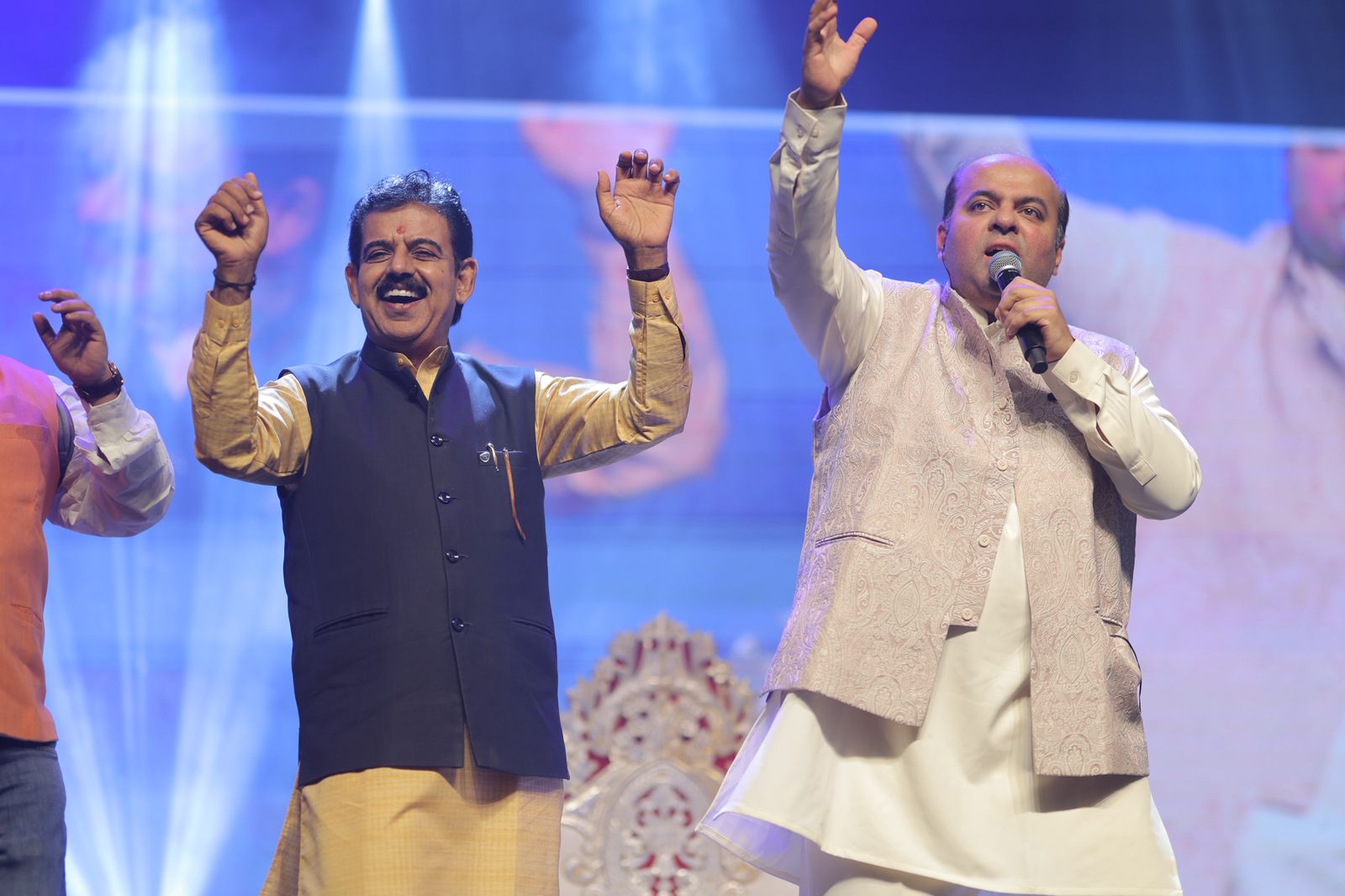 इंदौर से शुरू हुई “Krishnaa : Music, Bliss & Beyond” की भक्ति और संगीत से भरी यात्रा, अब देशभर में फैलाएगी प्रेम और एकता का संदेश