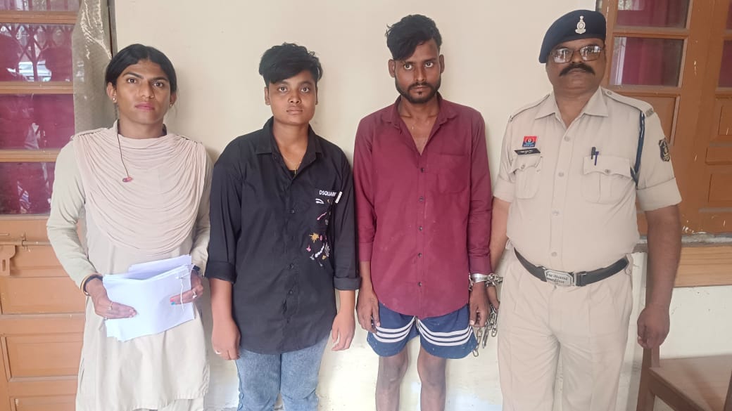 रायपुर पुलिस की बड़ी कार्रवाई: नाबालिग बालिका का आपत्तिजनक फोटो सोशल मीडिया पर वायरल करने वाले तीन आरोपी गिरफ्तार