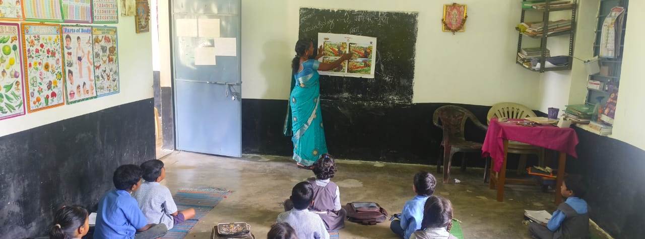 खेल-खेल में सीखने की रोचक गतिविधियों से पढ़ाई बनी सहज