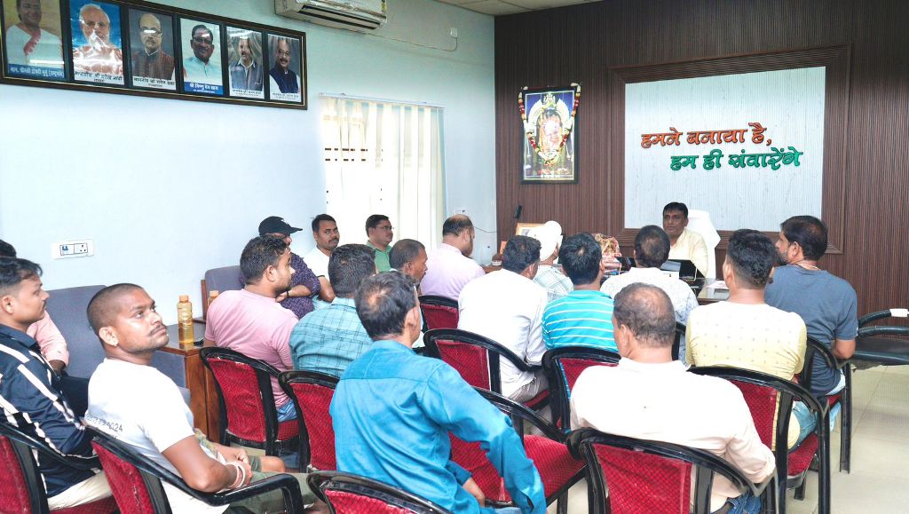 नवरात्रि में सात्विक रहेगा कवर्धा, मंदिर-पंडालों के आसपास नहीं लगेंगी अंडा-बिरयानी की दुकानें