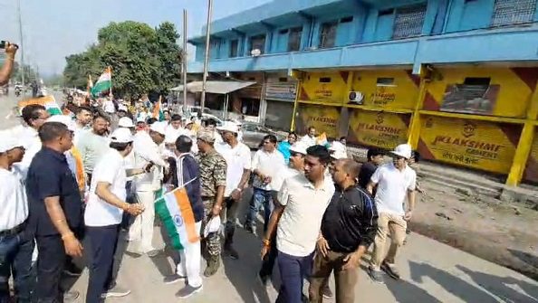 यूनिटी मार्च” में भड़के विधायक,कलेक्टर ने मनाया….देखें वीडियो