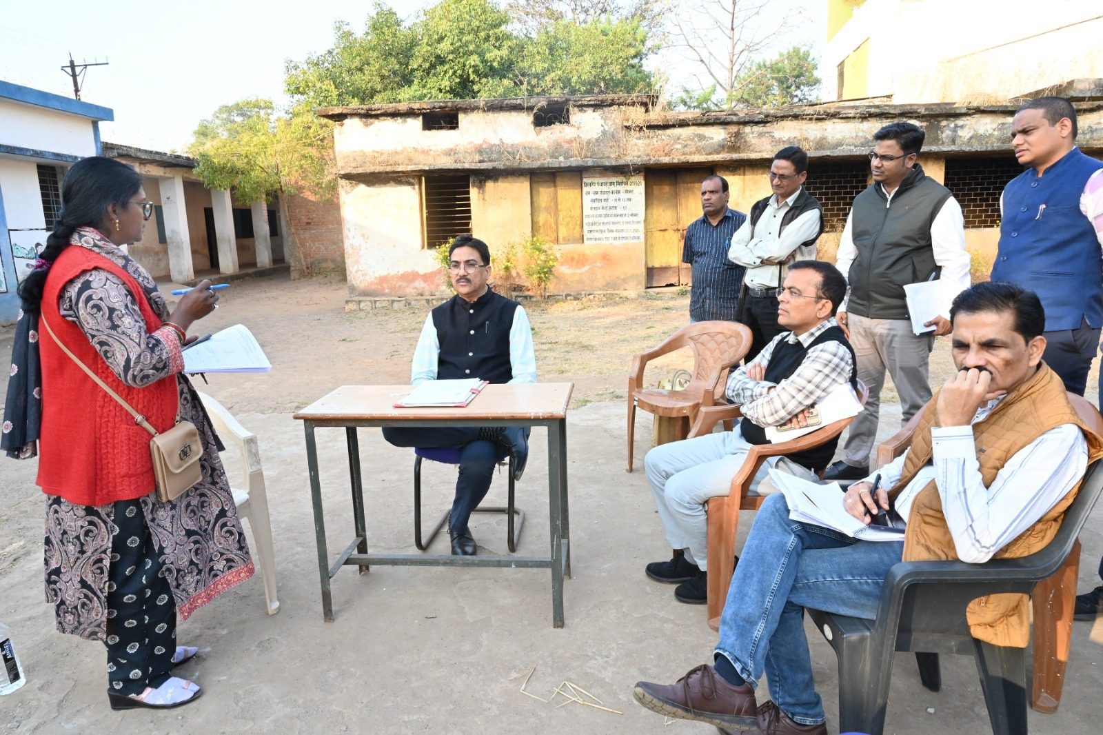 विशेष गहन पुनरीक्षण (SIR) : संभाग आयुक्त  सुनील कुमार जैन ने राजनैतिक दलों की ली बैठक